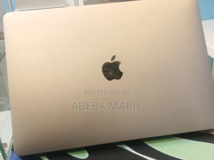 New Laptop Apple MacBook Air 2020 M1 8GB Apple M1 SSD 256GB