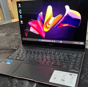 New Laptop Asus Zenbook 14 16GB Intel Core i7 SSD 512GB
