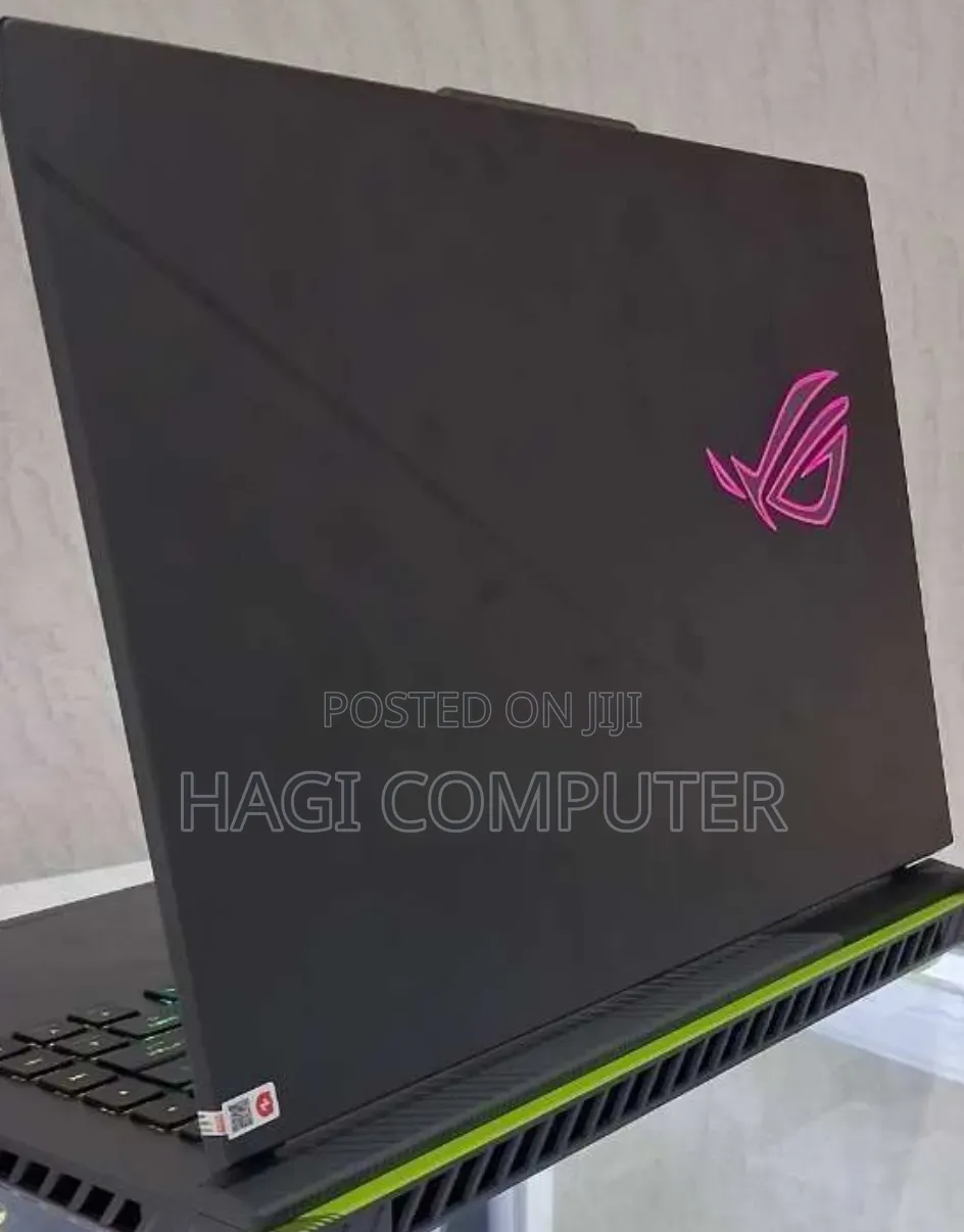 New Laptop Asus ROG Strix G15 16GB Intel Core i9 SSD 1T