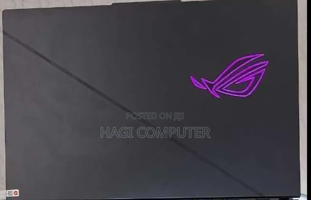 New Laptop Asus ROG Strix G15 16GB Intel Core i9 SSD 1T