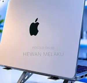 New Laptop Apple MacBook Pro 2021 M1 16GB Apple M1 Pro SSD 512GB