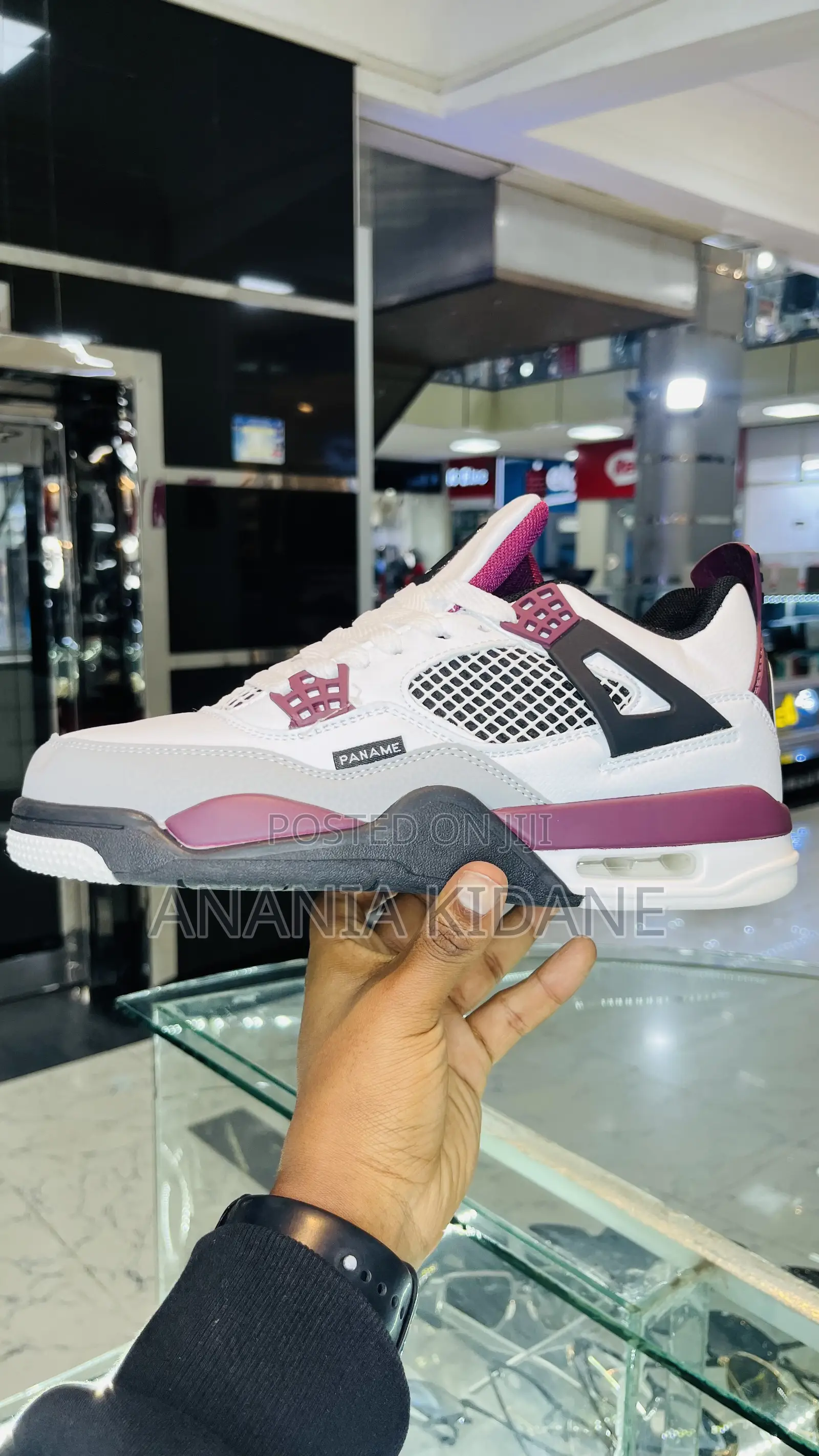 Air Jordan 4 Black Cat