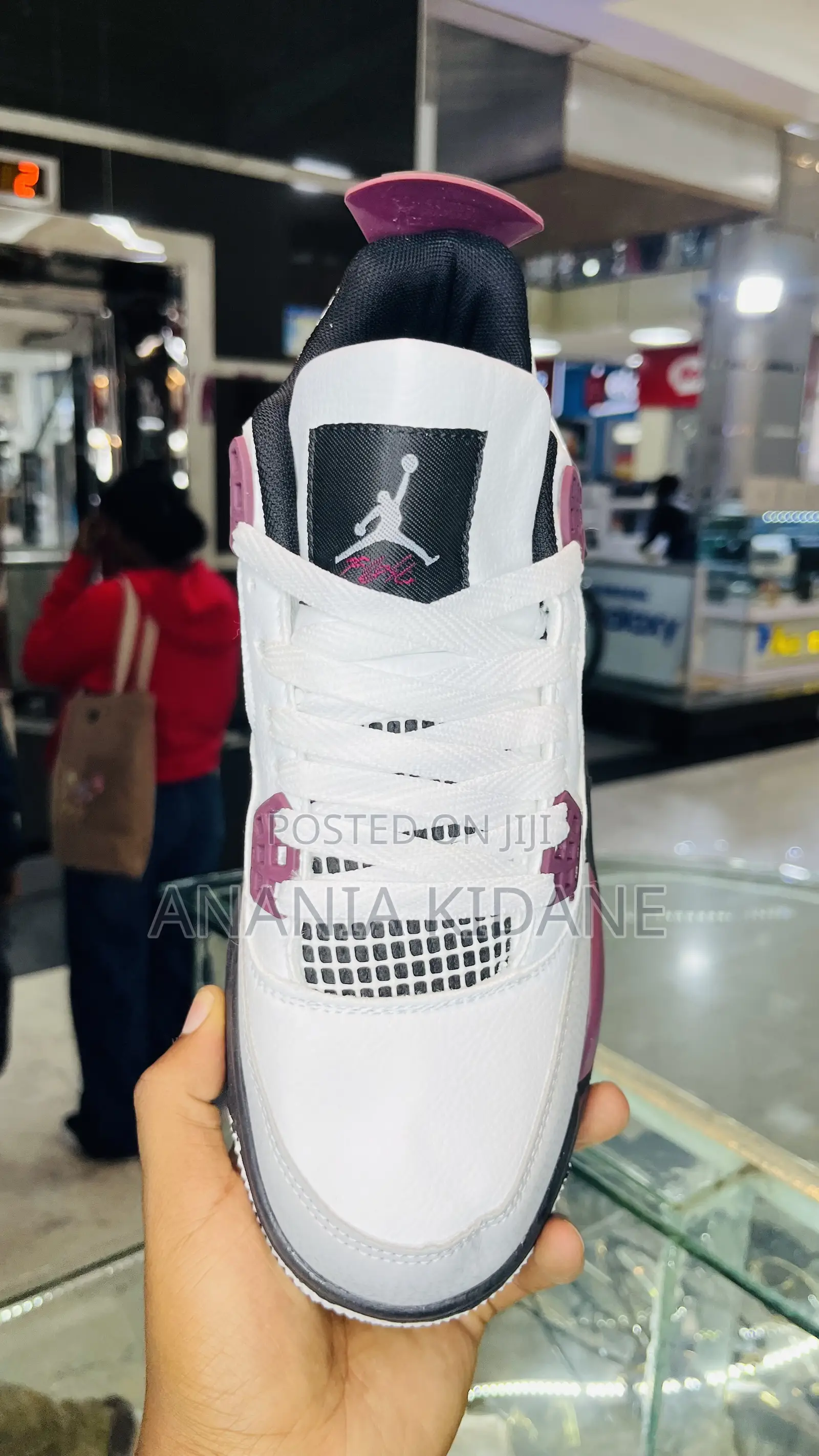 Air Jordan 4 Black Cat