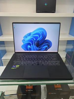 New Laptop Asus ROG Zephyrus G15 16GB Intel Core i9 SSD 1T