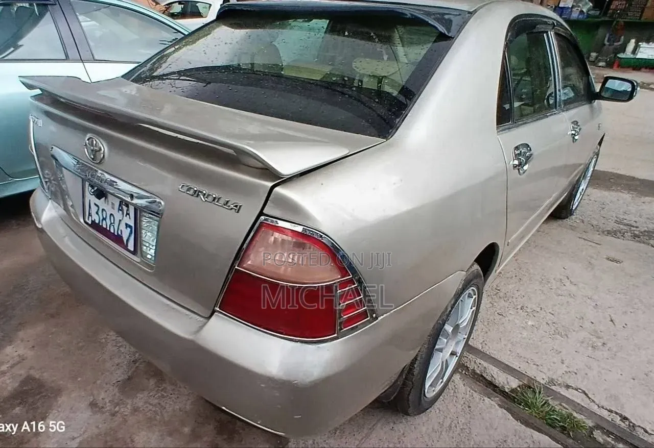 Toyota Corolla 2005 Silver