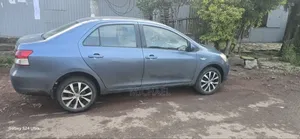 Toyota Yaris 2007 Purple