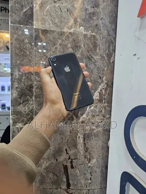 Apple iPhone XR 64 GB