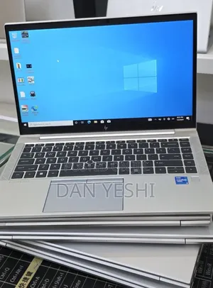 New Laptop HP EliteBook 840 G8 16GB Intel Core i5 SSD 512GB