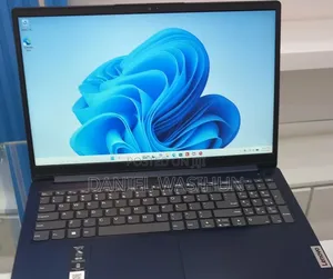 New Laptop Lenovo IdeaPad 1 8GB AMD Ryzen 5 SSHD+SSD 256GB