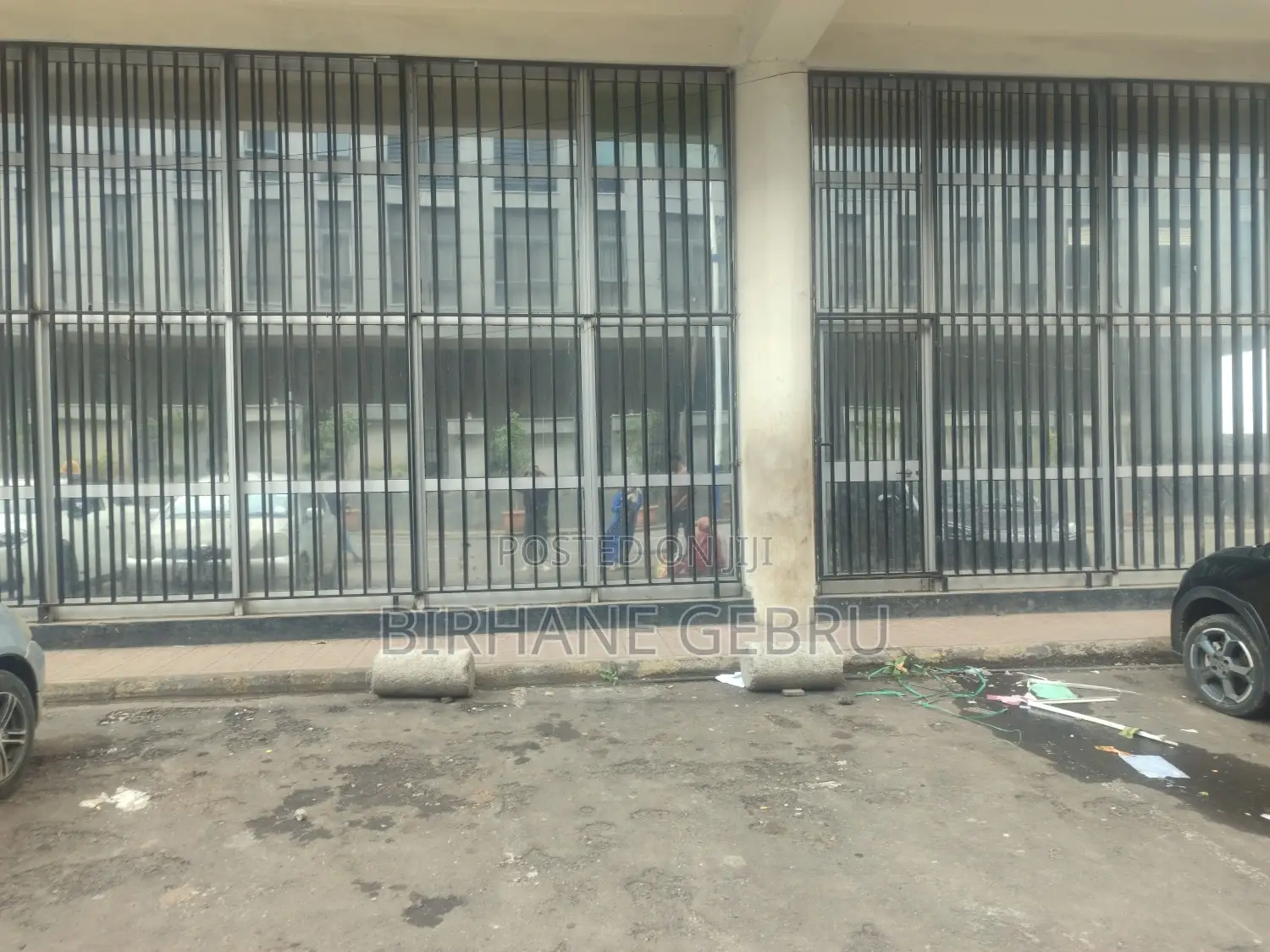 Space Rent for Resturant Show Room Supermarket and Other