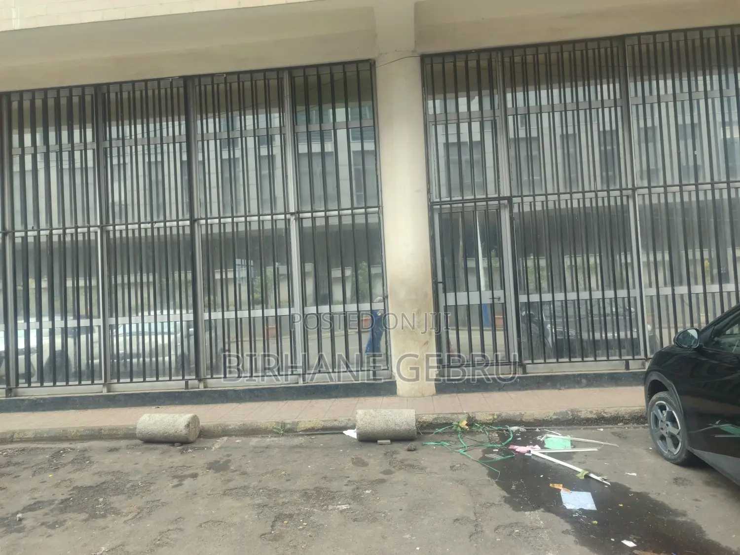 Space Rent for Resturant Show Room Supermarket and Other