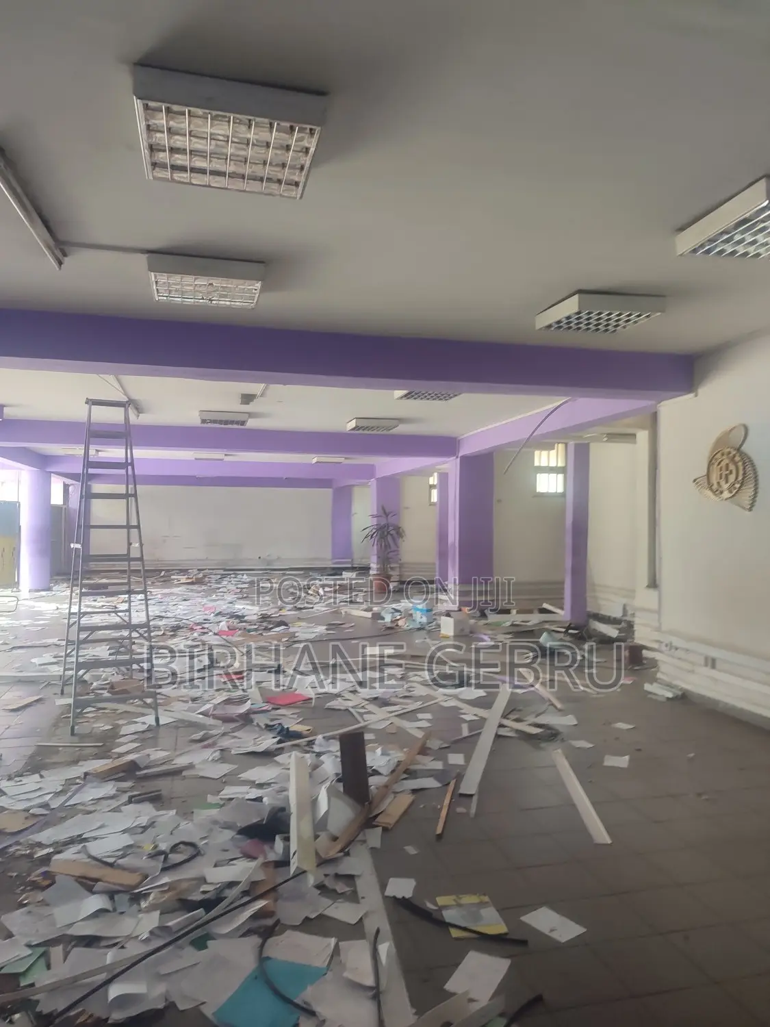 Space Rent for Resturant Show Room Supermarket and Other