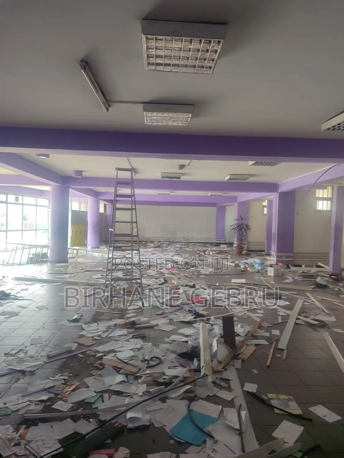 Space Rent for Resturant Show Room Supermarket and Other