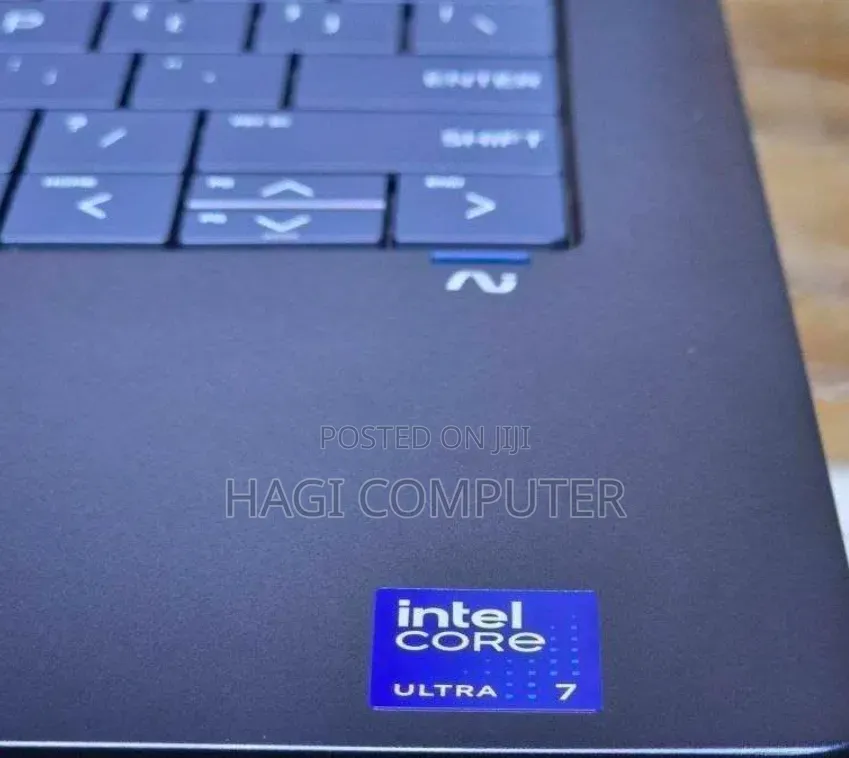 New Laptop HP OmniBook Ultra Flip 14" 16GB Intel Core Ultra 7 SSD 1T