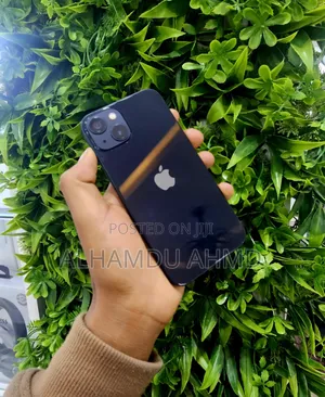 Apple iPhone 13 128 GB