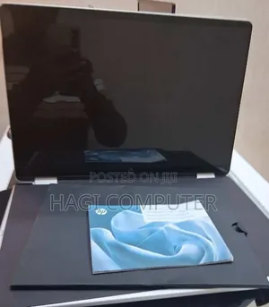 New Laptop HP OmniBook 5 Flip 16GB Intel Core i7 SSD 512GB