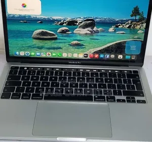 New Laptop Apple MacBook Pro 2020 16GB Intel Core i7 SSD 512GB