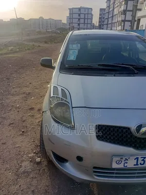 Toyota Yaris 2005 Silver