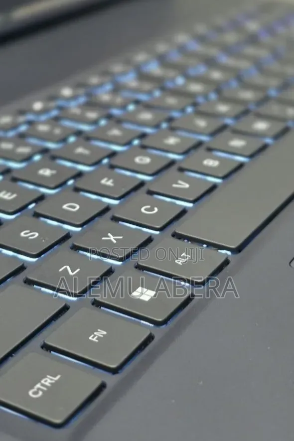 New Laptop Alienware 16x Aurora 32GB Intel Core Ultra 9 SSD 1T
