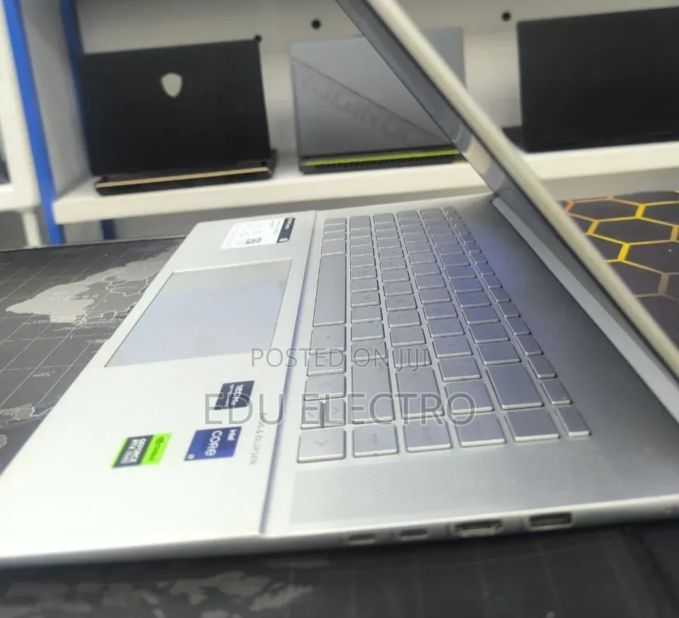 New Laptop HP Envy x360 16GB Intel Core i9 SSD 1T