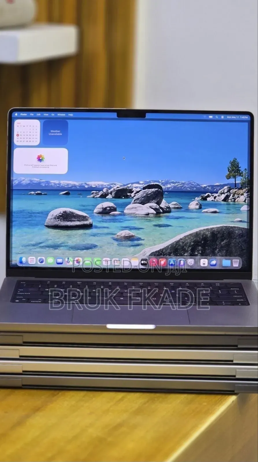 New Laptop Apple MacBook Pro 2021 M1 32GB Apple M1 SSD 512GB