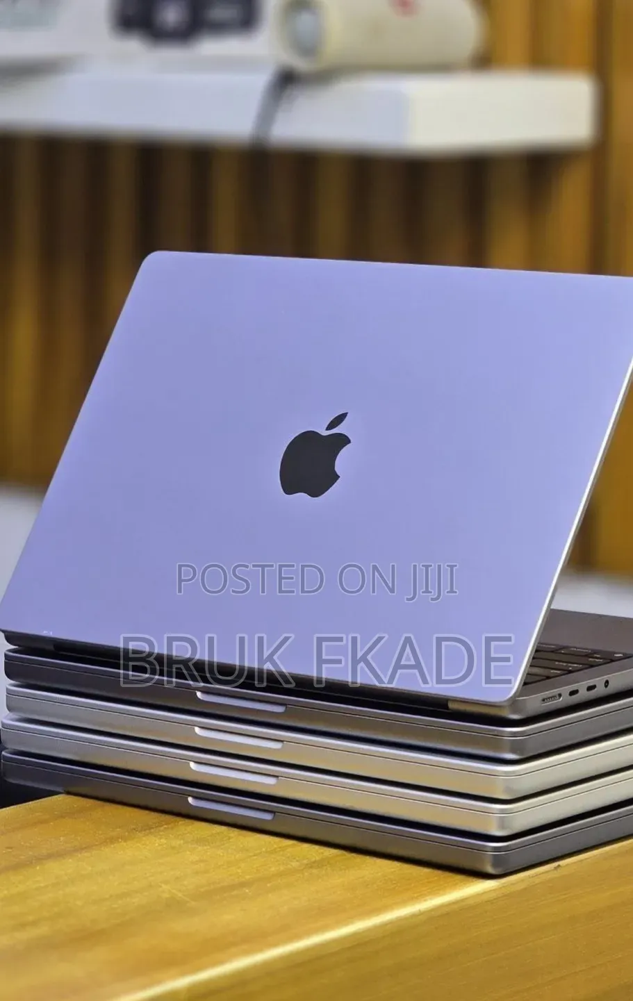 New Laptop Apple MacBook Pro 2021 M1 32GB Apple M1 SSD 512GB