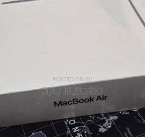 New Laptop Apple MacBook Air 2022 M2 8GB Apple M2 SSD 256GB