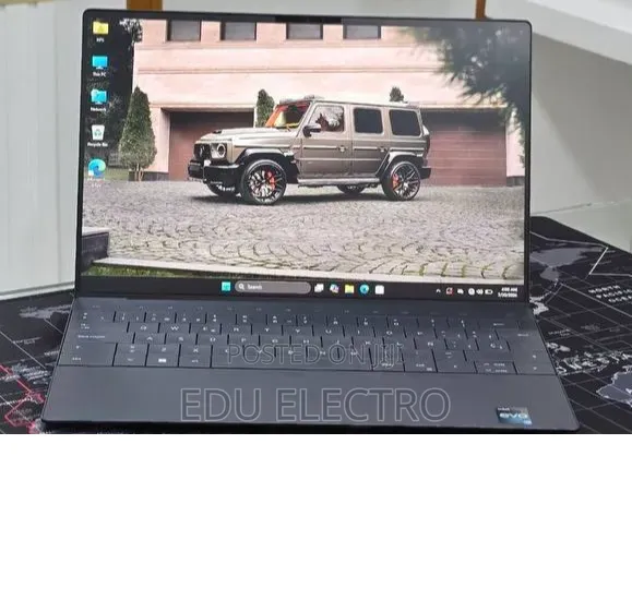 New Laptop Dell XPS 15 16GB Intel Core i7 SSD 512GB
