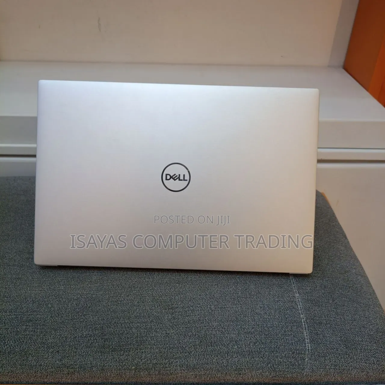 New Laptop Dell XPS 15 9500 16GB Intel Core i7 SSD 512GB