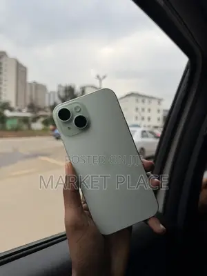 Apple iPhone 15 128 GB