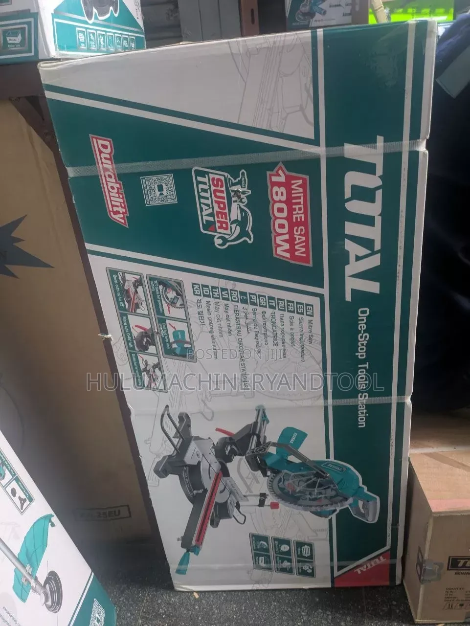Total 1800w Sliding Mitre Saw