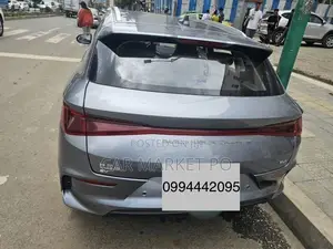 New BYD E2 43 kWh 94 hp FWD 2024 Gray