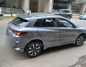 New BYD E2 43 kWh 94 hp FWD 2024 Gray