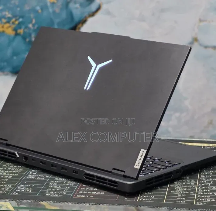 New Laptop Lenovo 16GB Intel Core i9 SSD 1T