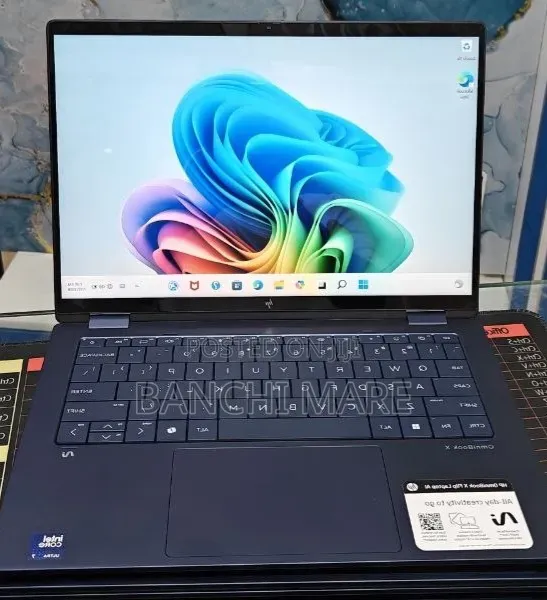 New Laptop HP OmniBook X Flip 14" 16GB Intel Core Ultra 7 SSD 1T