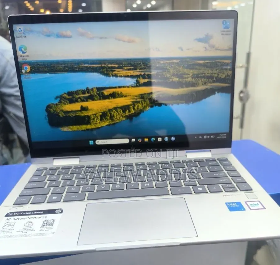 New Laptop HP Envy Pro 16GB Intel Core i5 SSD 512GB