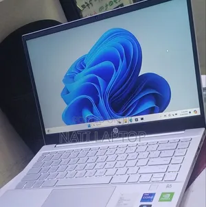 New Laptop HP Pavilion 14 16GB Intel Core i7 SSD 512GB