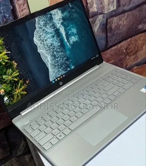 New Laptop HP Stream Notebook 8GB Intel Core i5 SSD 256GB
