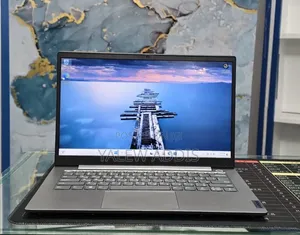 New Laptop Lenovo ThinkBook 13 8GB Intel Core i5 SSD 512GB