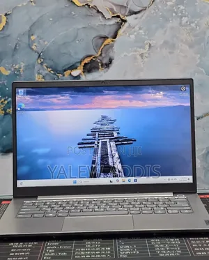 New Laptop Lenovo ThinkBook 13 8GB Intel Core i5 SSD 512GB