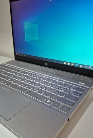 New Laptop HP Pavilion 15 8GB Intel Core i5 SSD 512GB