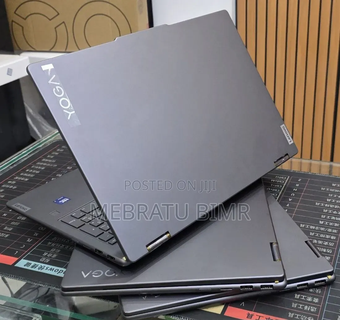 New Laptop Lenovo Yoga 7i 16GB Intel Core Ultra 7 SSD 512GB