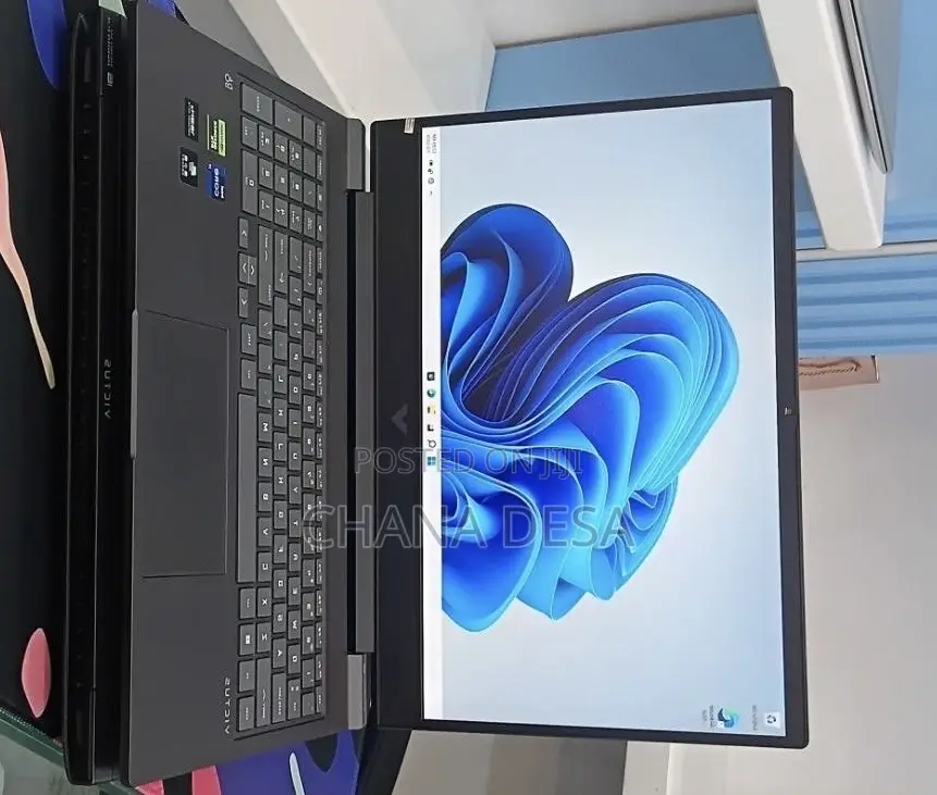 New Laptop HP Victus 16 16GB Intel Core i7 SSD 1T