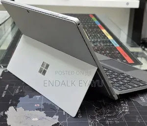 New Laptop Microsoft Surface Pro 7 16GB Intel Core i7 SSD 512GB