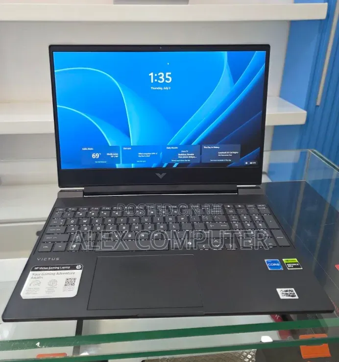 New Laptop HP Victus 15 16GB Intel Core i5 SSD 512GB