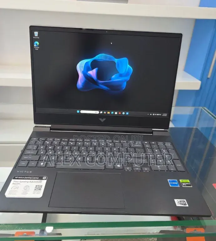 New Laptop HP Victus 15 16GB Intel Core i5 SSD 512GB