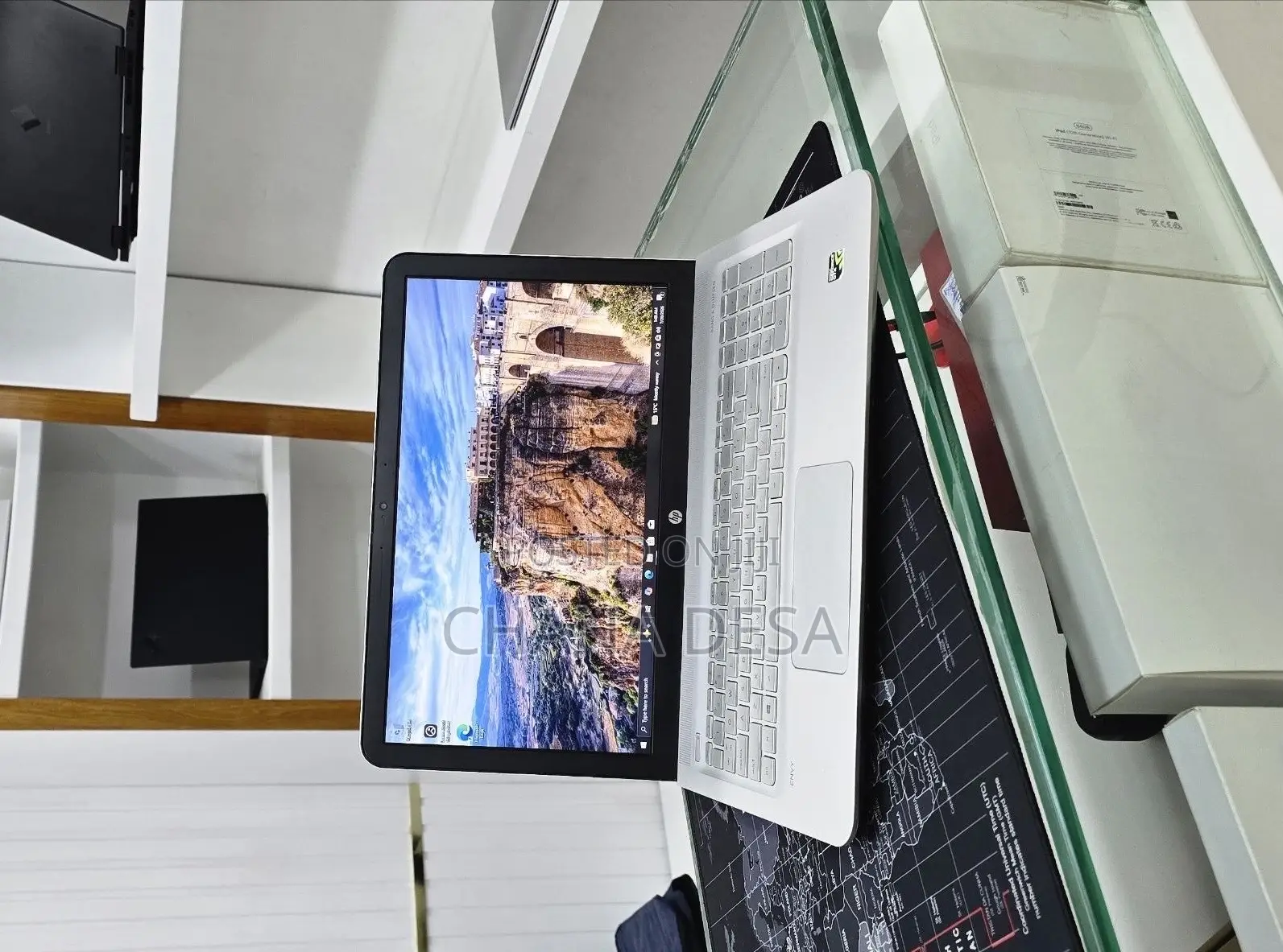 New Laptop HP Envy 15 12GB Intel Core i5 SSD 128GB