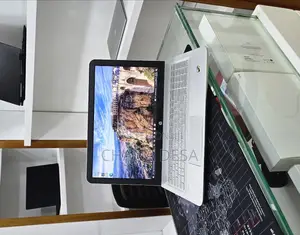 New Laptop HP Envy 15 12GB Intel Core i5 SSD 128GB