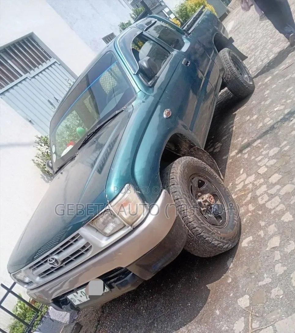 Toyota Hilux 2001
