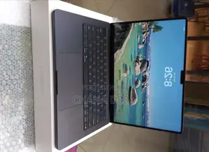 New Laptop Apple MacBook Pro 2025 M5 16GB Apple M5 Pro SSD 512GB